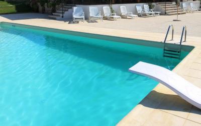 Trampolini Piscina Modello Delfino 129