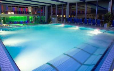 Piscine Hotel 12